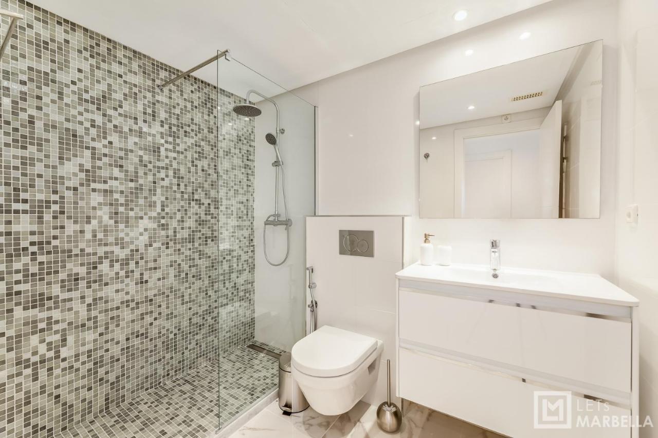 Letsmarbella - New 2Br Apartment In Puerto Banus - Pool & Parking Buitenkant foto