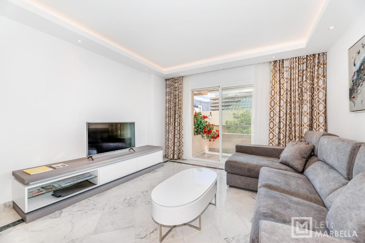 Letsmarbella - New 2Br Apartment In Puerto Banus - Pool & Parking Buitenkant foto