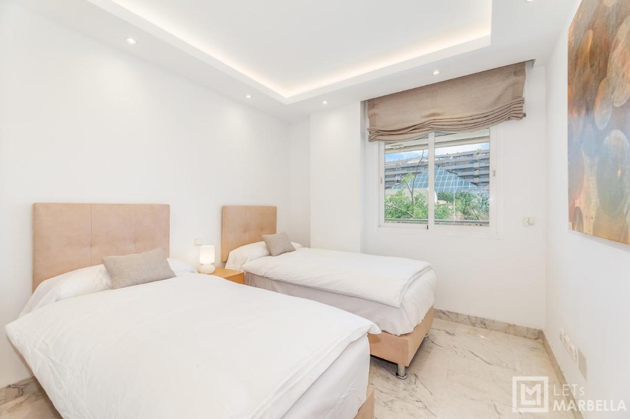 Letsmarbella - New 2Br Apartment In Puerto Banus - Pool & Parking Buitenkant foto