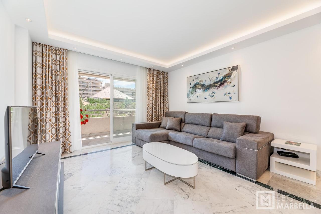 Letsmarbella - New 2Br Apartment In Puerto Banus - Pool & Parking Buitenkant foto